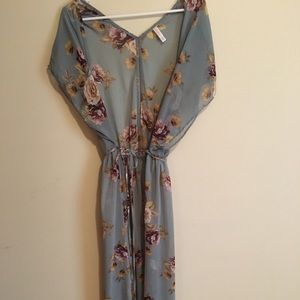 Like New Floral Kimono